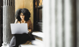 Read more about the article Təhlükəsizlik və Bağlantı Dəstəyi