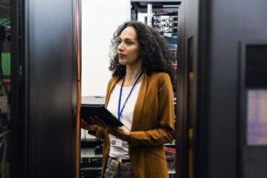 Read more about the article İT üçün İngilis dili: Məsləhət və Zaman